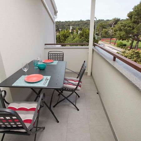 Apartments Besker Makarska Extérieur photo
