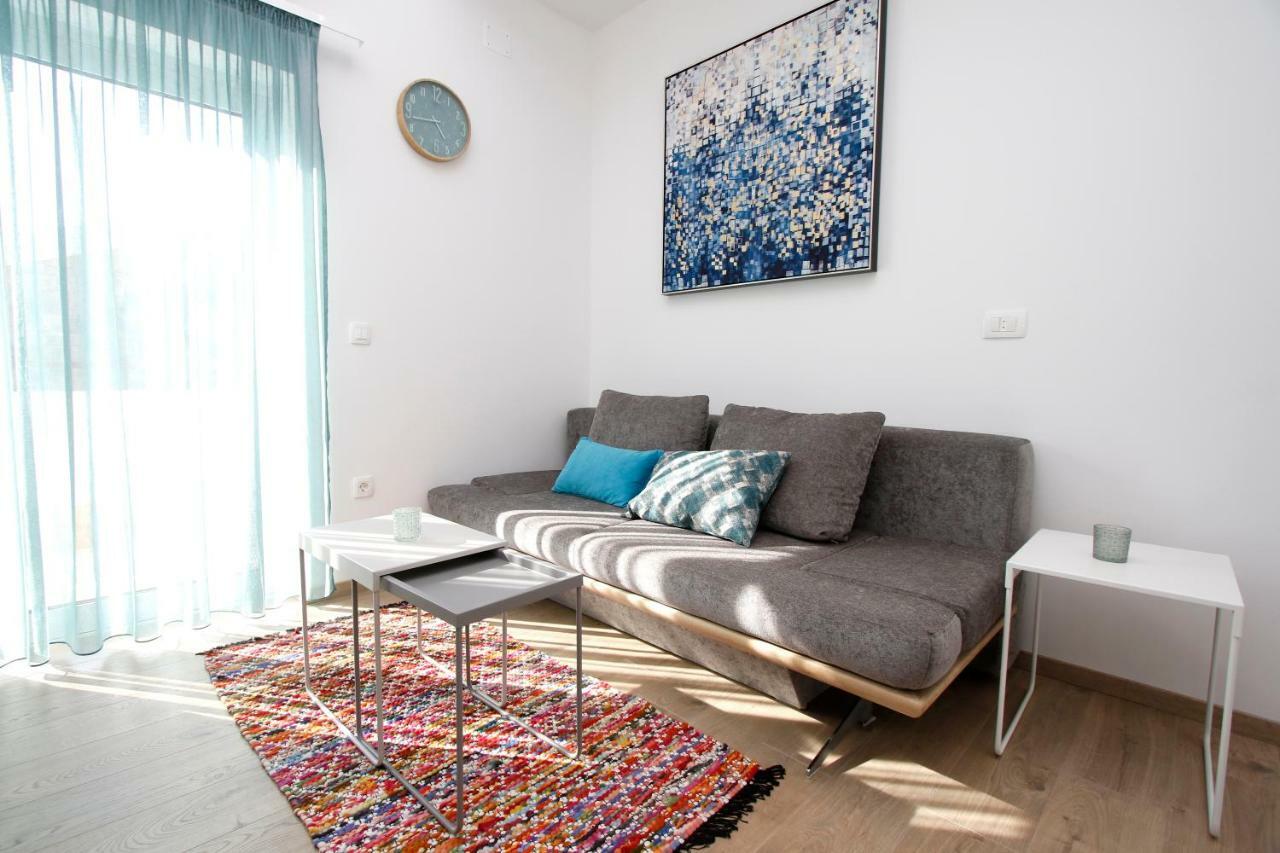 Apartments Besker Makarska Extérieur photo