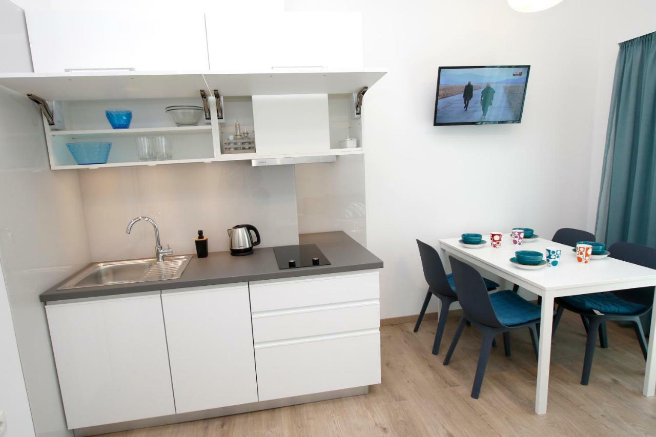 Apartments Besker Makarska Extérieur photo