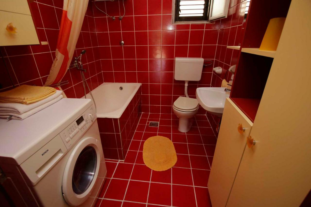 Apartments Besker Makarska Extérieur photo