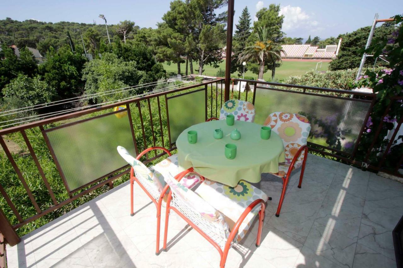 Apartments Besker Makarska Extérieur photo